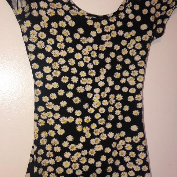Daisy Mini-Dress - Picture 2 of 3